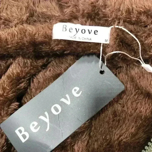 Women's Winter Olive Green Coat Hooded Warm Jacket with Fur Trim Size Medium - Picture 10 of 15